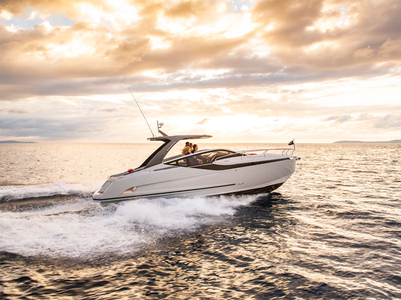 COOL BRANDS UK CHOSE FAIRLINE YACHTS!